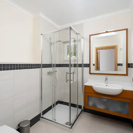 Modern And Spacious Apartment, Cabanas De Tavira