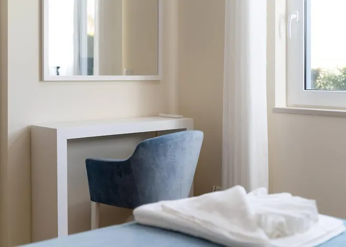 Modern And Spacious Apartment, *