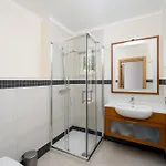 Modern And Spacious Apartment, カバナス・デ・タビラ